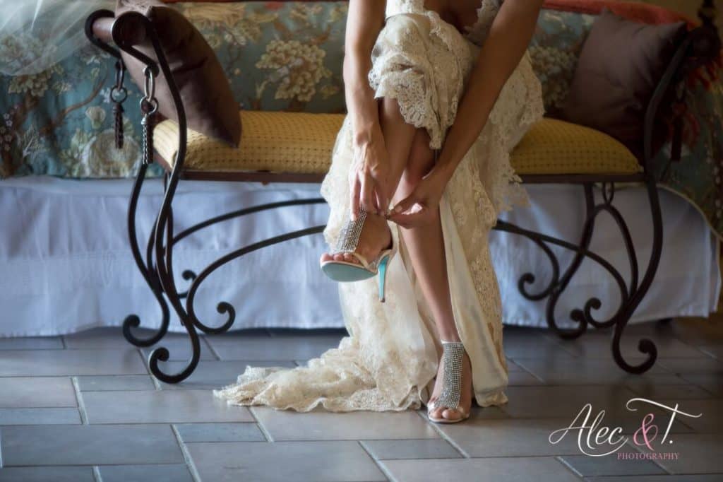los Cabos Mexico bride has beautiful wedding shoes on 