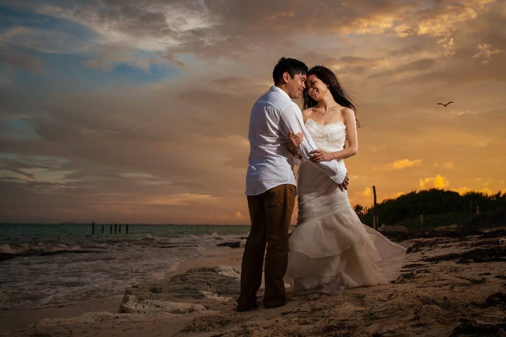  Sunset picture of wedding couple 