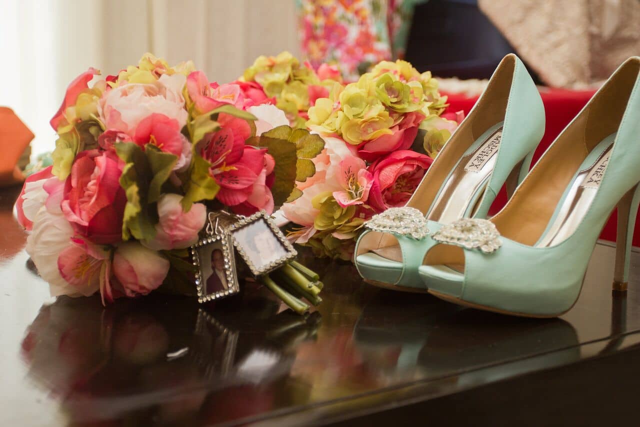 seafoam wedding shoes with bouquet