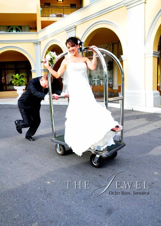The Jewel Dunn's River resort and spa wedding couple 