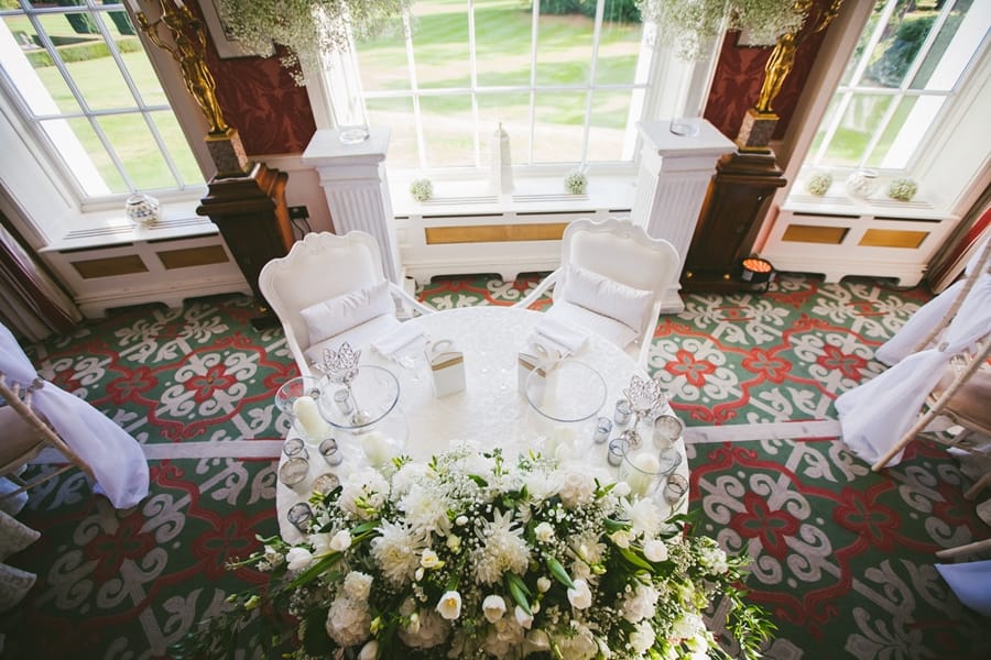 8 romantically set up for the bride and groom 