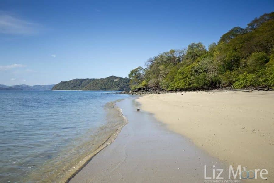 Andaz-Costa-Rica-Resort-at-Peninsula-Papagayo-beach.jpg