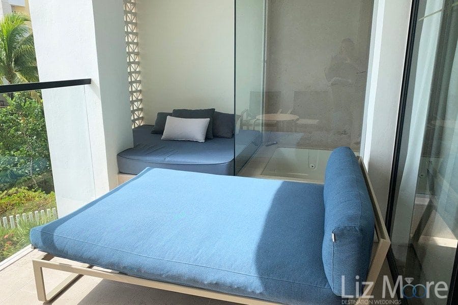 Finest-Playa-Mujeres-patio-bedroom-furniture.jpg