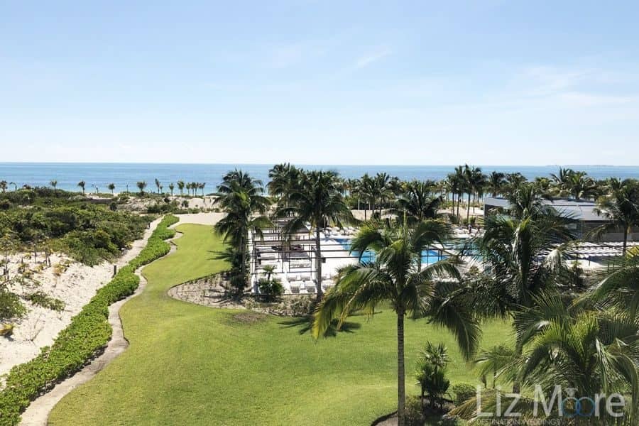 Hotel-Riu-Dunamar-Costa-Mujeres-view-of-grounds-and-pool.jpg
