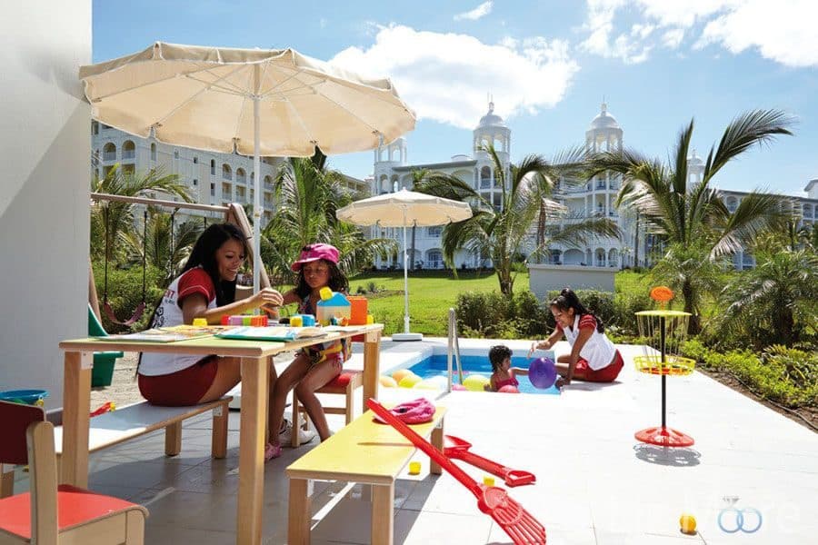 Hotel-Riu-Palace-kids-play-area.jpg