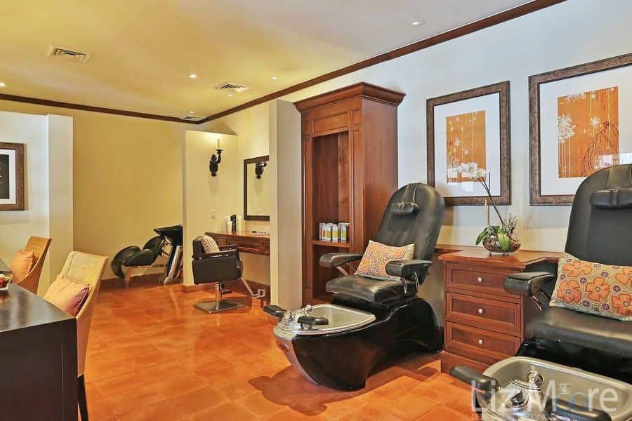 JW-Marriot-Guanacaste-hair-salon.jpg