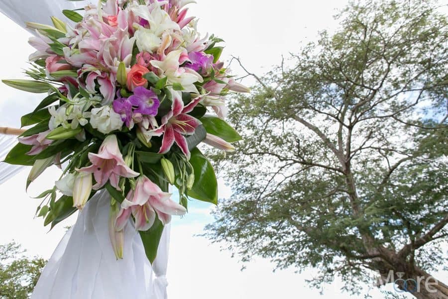 Occidental-Grand-Papagayo-wedding-flowers.jpg