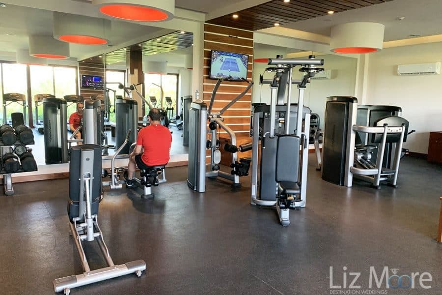 Secrets-Playa-Mujeres-Golf-And-Spa-fitness-centre.jpg