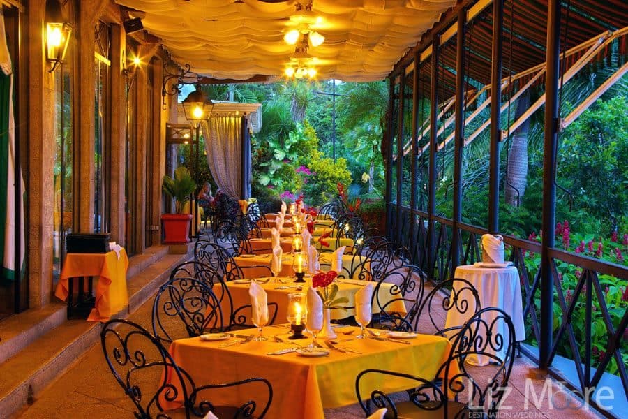 Villa-Caletas-Hotel-outdoor-wedding-reception.jpg