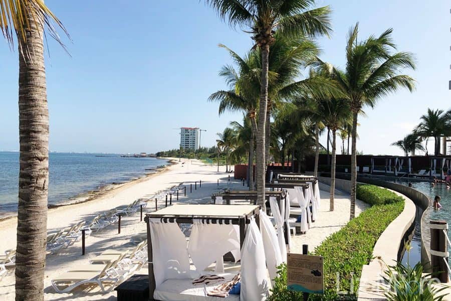 Villa-Del-Palmar-Cancun-beachfront-cabanas.jpg