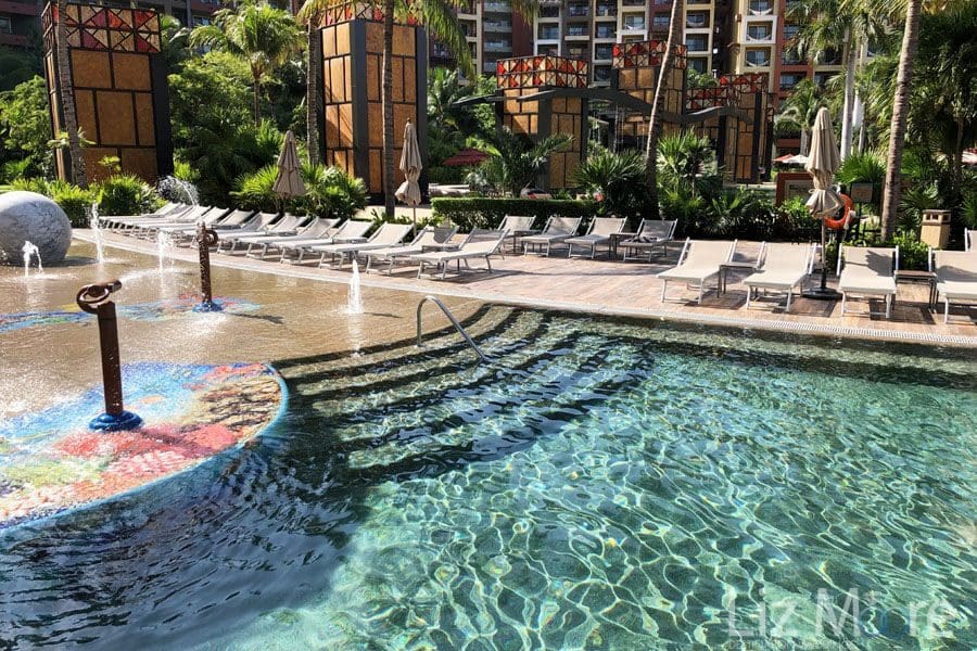 Villa-Del-Palmar-Cancun-swimming-pool.jpg